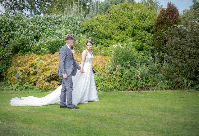 A Cotswolds bride and groom